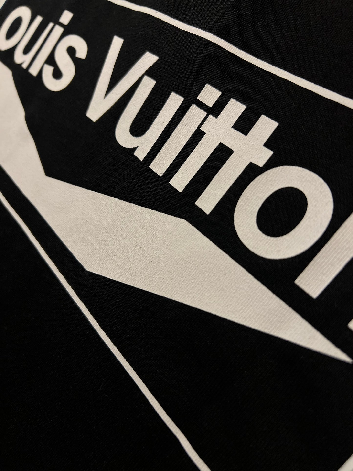 LOUIS VUITTON Ski-Capsule T-shirt Zwart