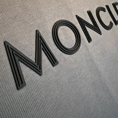 MONCLER Rubberized T-shirt Grijs