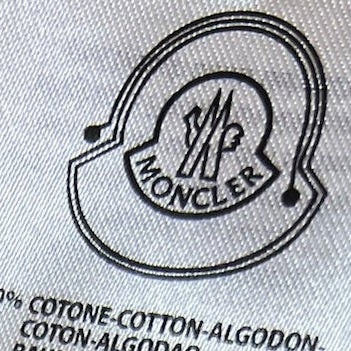 MONCLER Classic T-shirt Geel